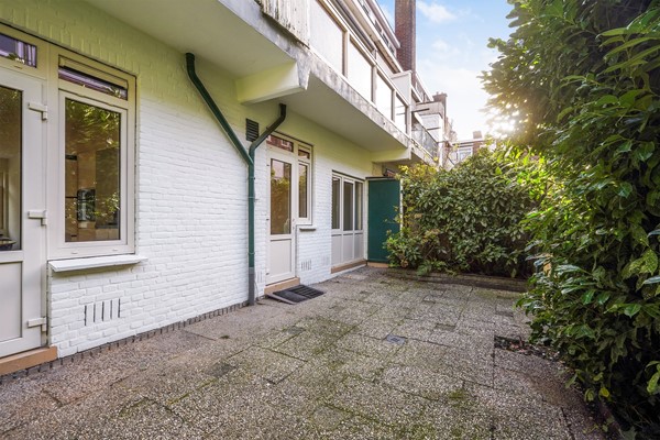 Medium property photo - Van den Berghstraat 65, 2522 ZN Den Haag
